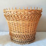Lot of 2 rattan pot caches