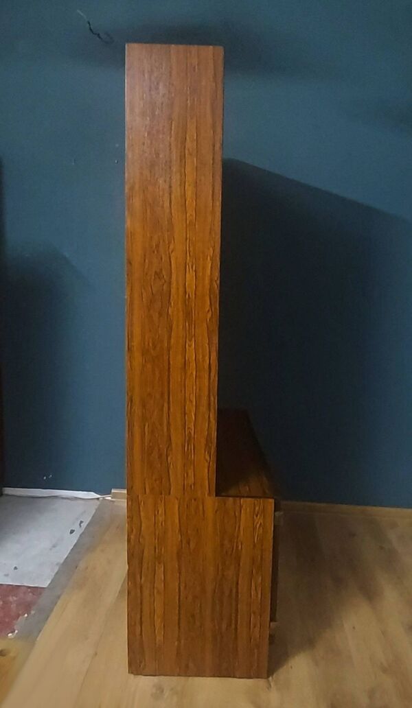 Etagere, 2 sections, placage palissandre, années 1960/70. 20ième siècle
