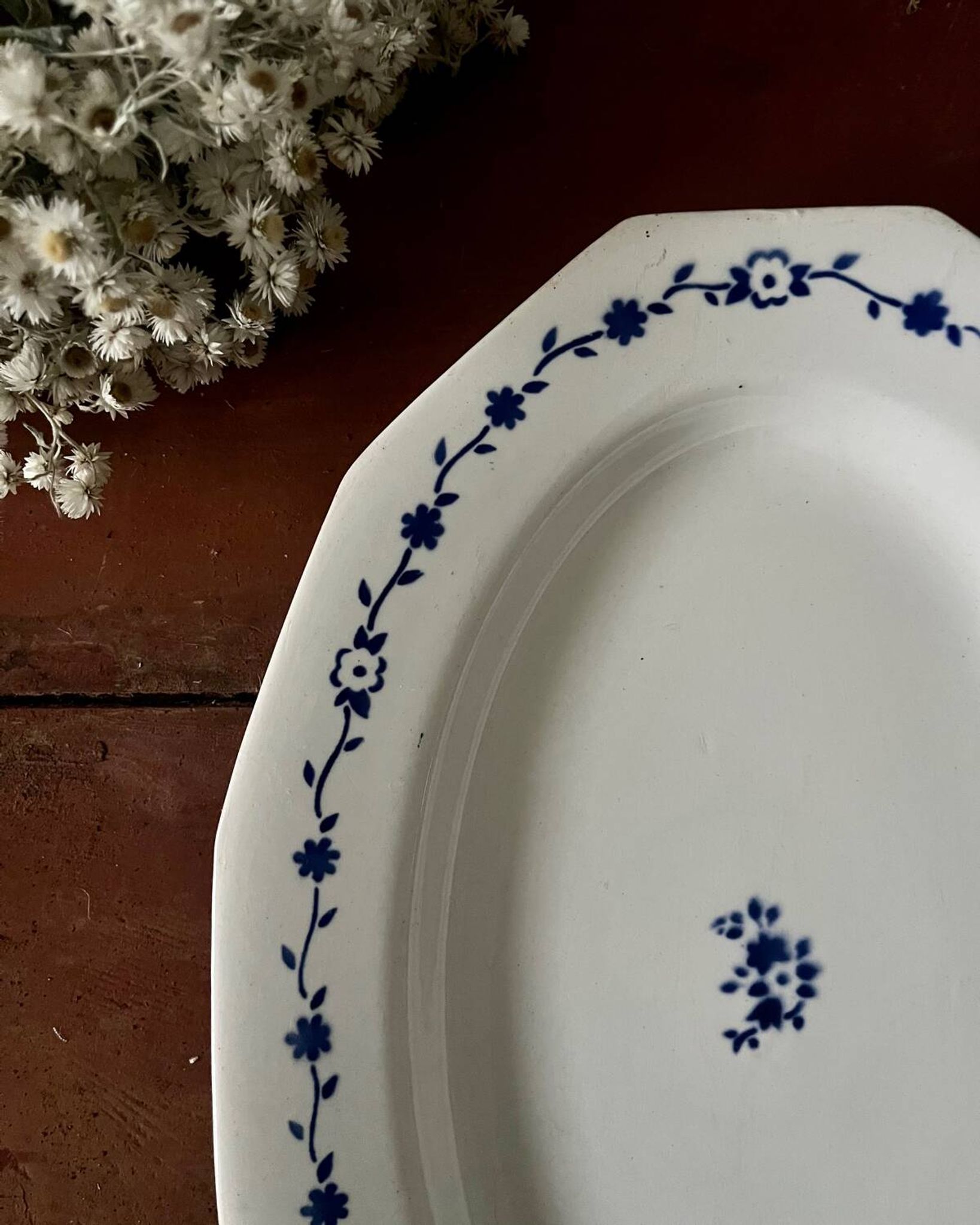 Saint Amand ironstone oval dish