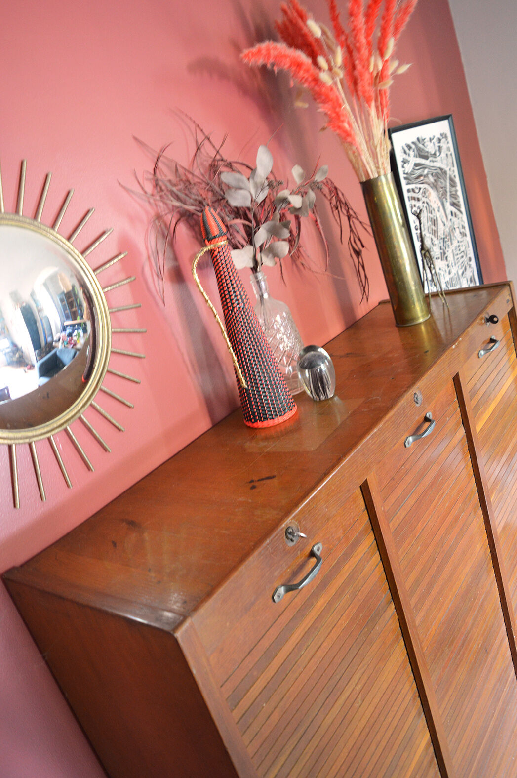 Notary triple curtain cabinet