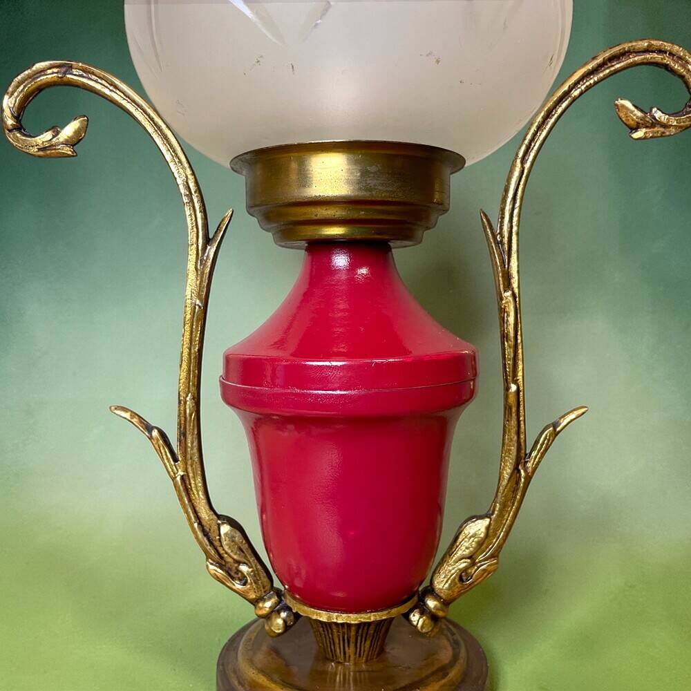 Romantic Regency table lamp