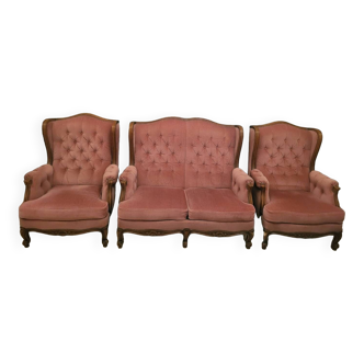 Louis XV style wingback sofa and wingback armchair set in very good condition