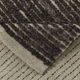 Tapis kilim de couloir marron foncé vintage