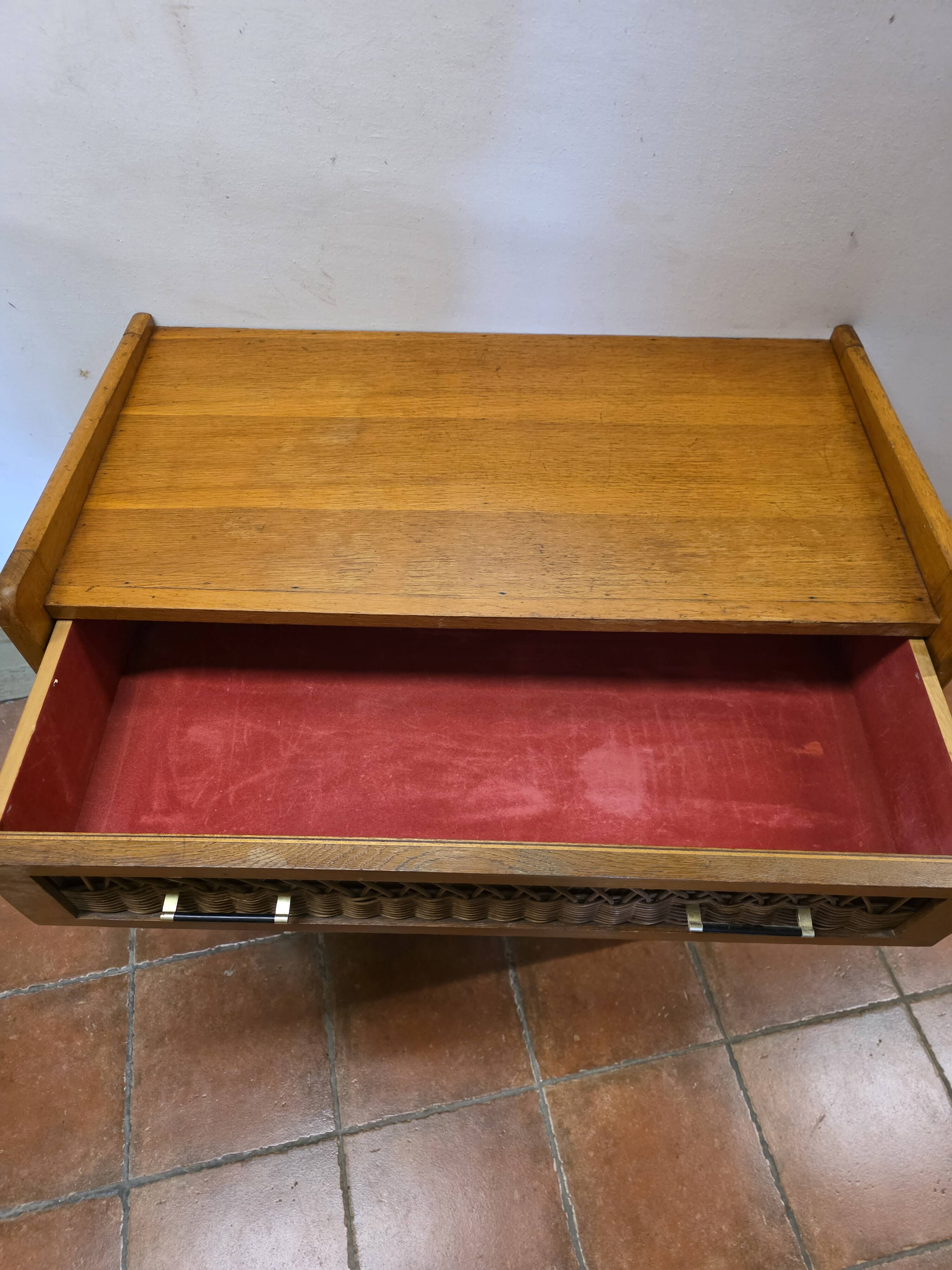 Commode vintage rotin et chêne des années 60