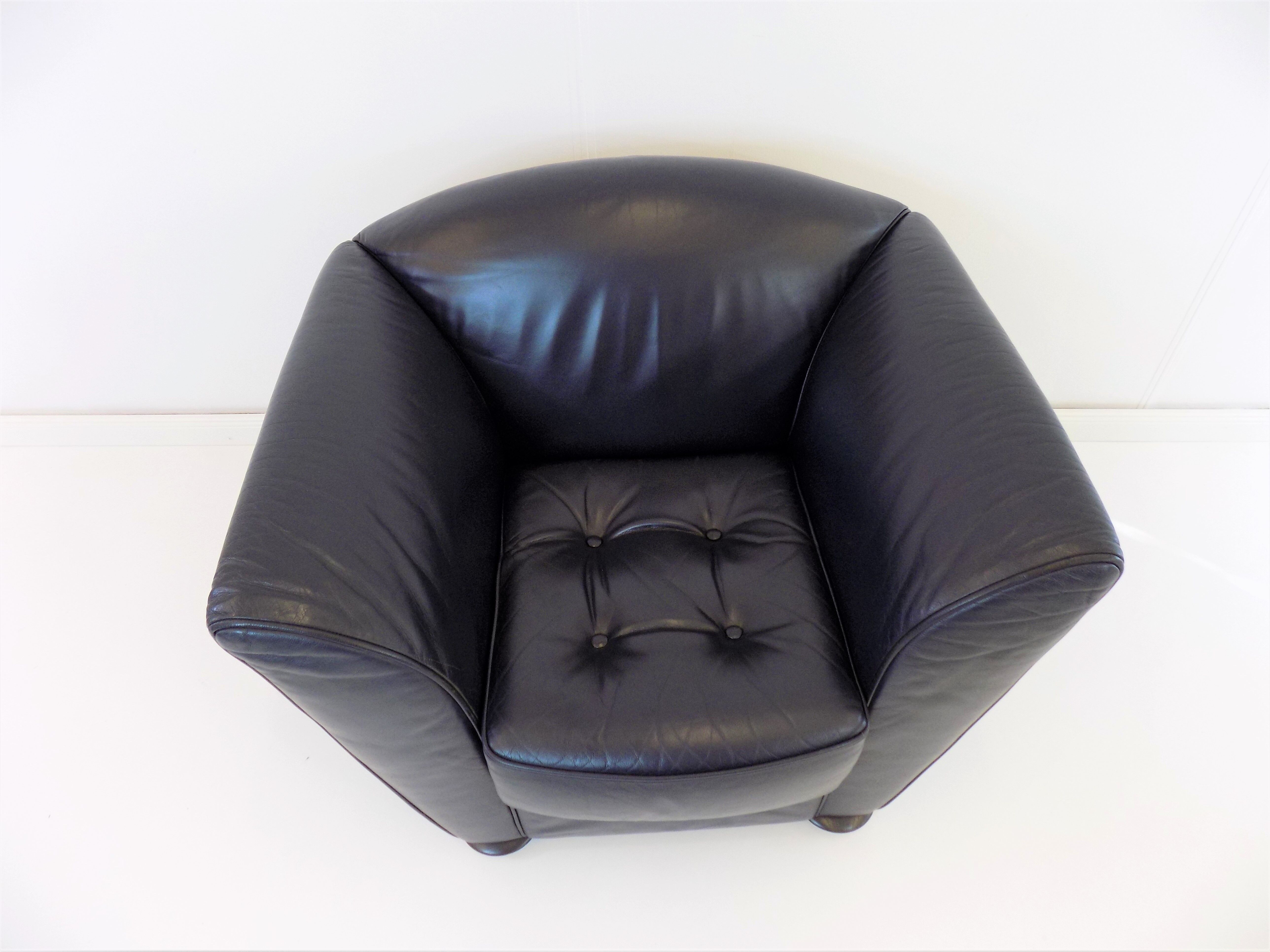Set de 2 fauteuils en cuir par Peter Maly