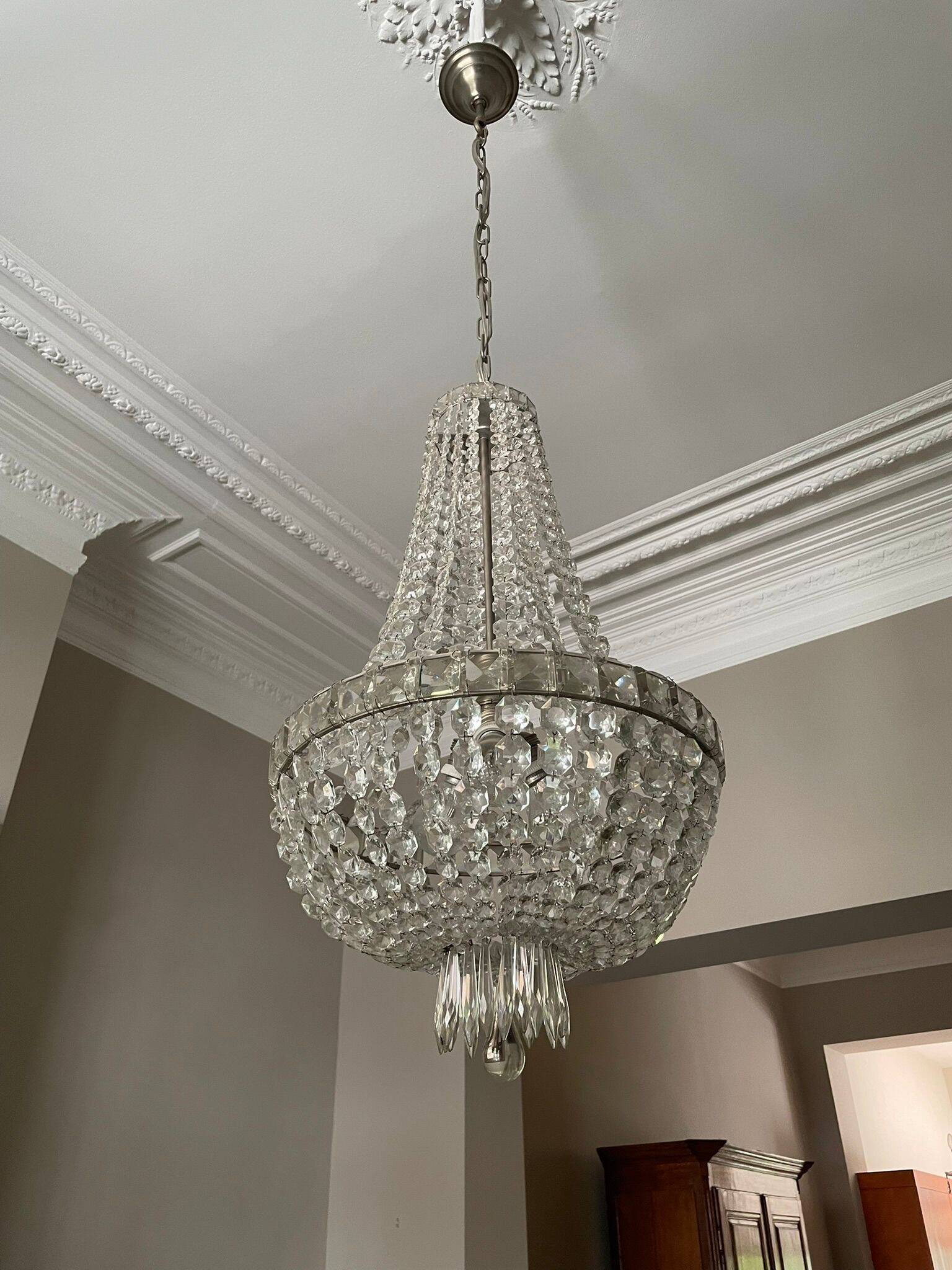 Lustre style Empire