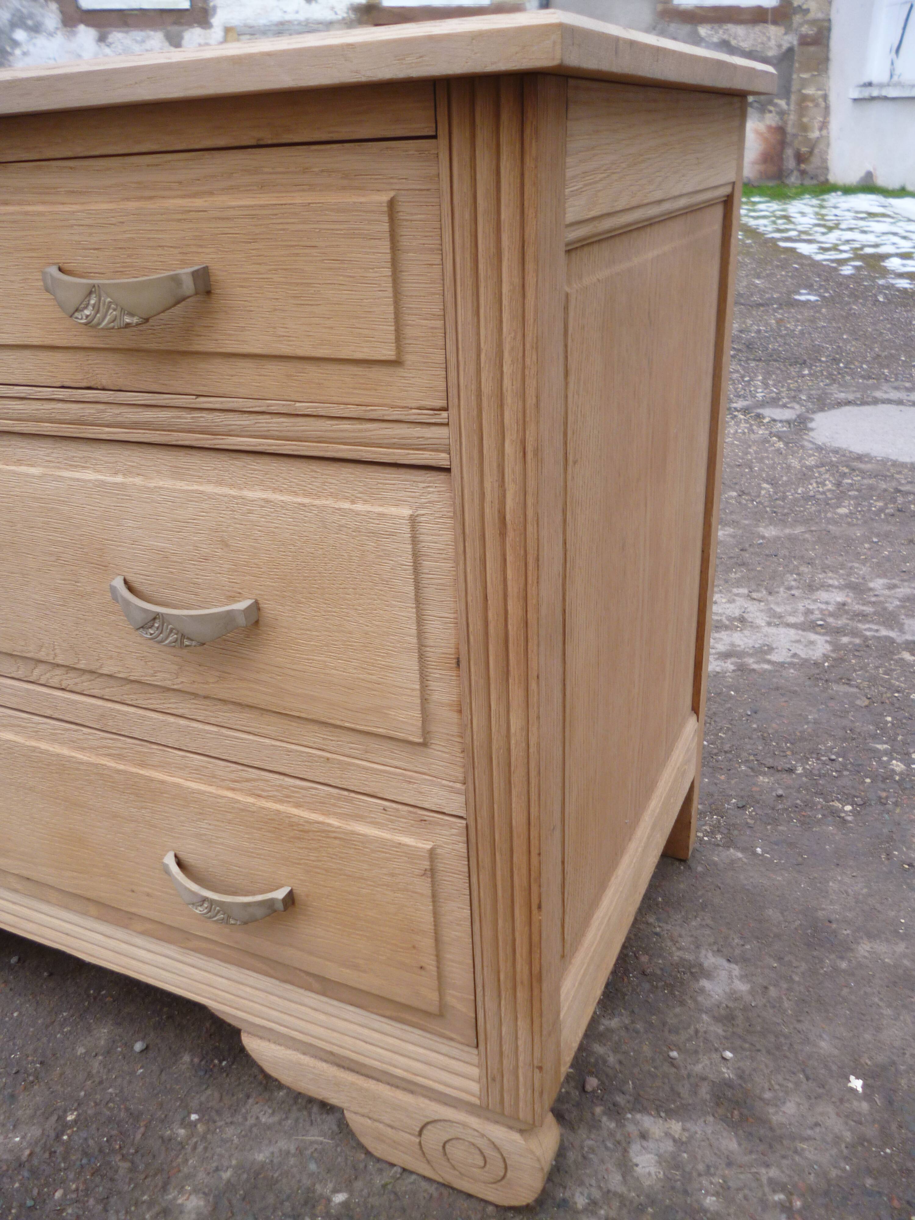 Commode en chêne années 50