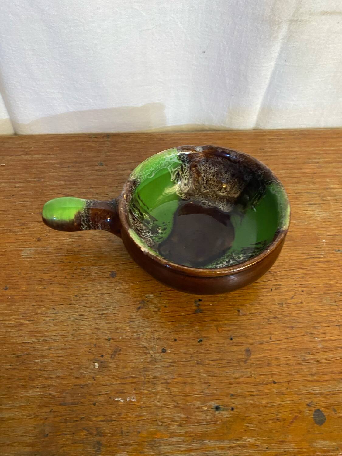 Poêlon vide poche ancien vallauris céramique verte marron caquelon vin