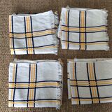 Series of 4 towels