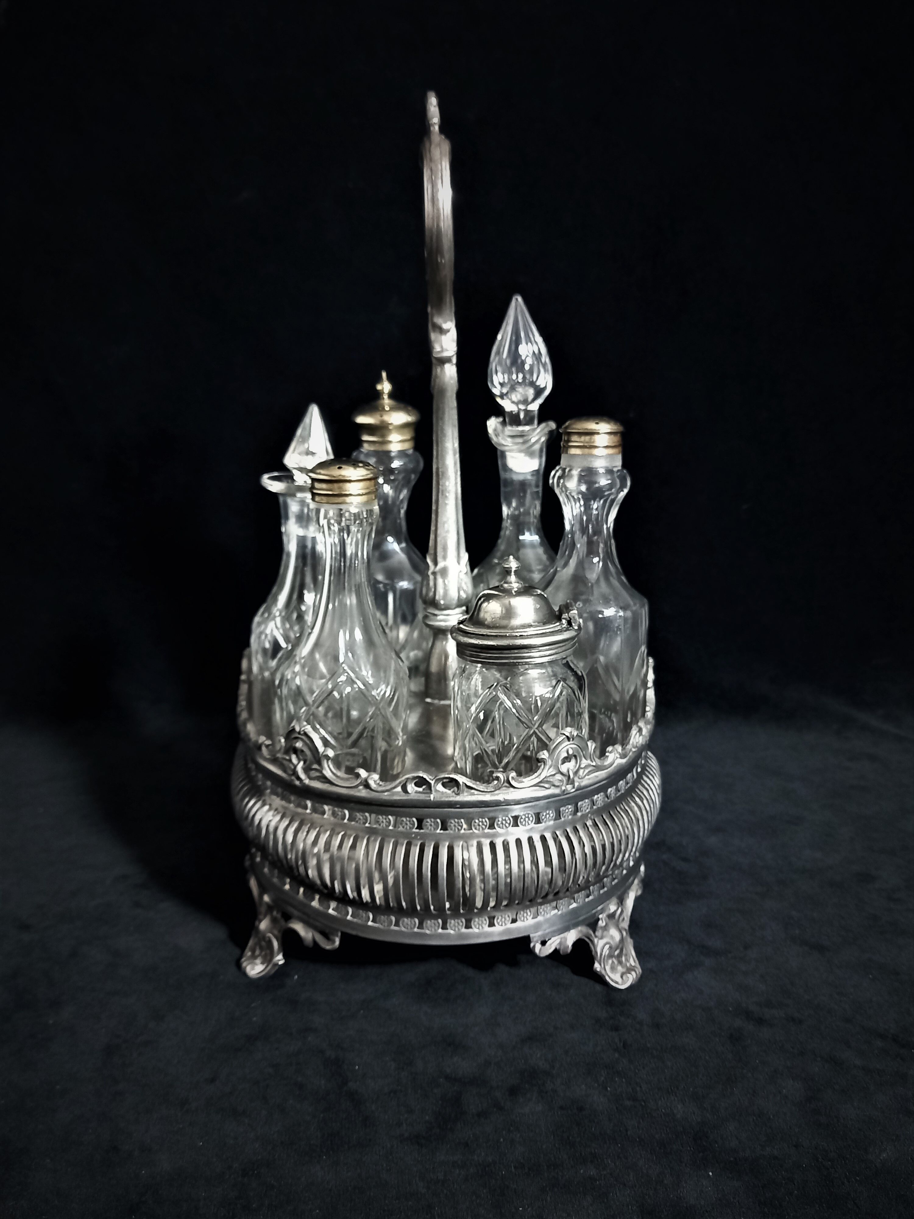 Neoclassical Style Condiment Service (Six Pieces)