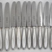 Christofle Rubans, 10 dessert knives, dessert, cheese, silver-plated metal.