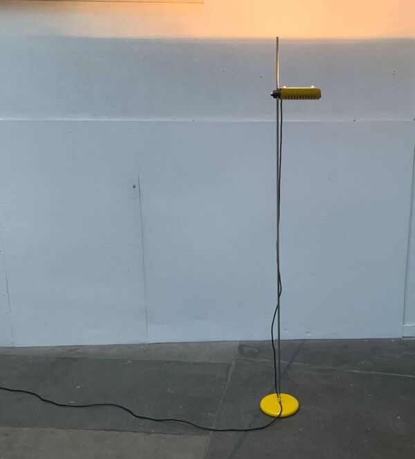 Lampadaire Mid-Century Colombo 626 par Joe Colombo pour Oluce