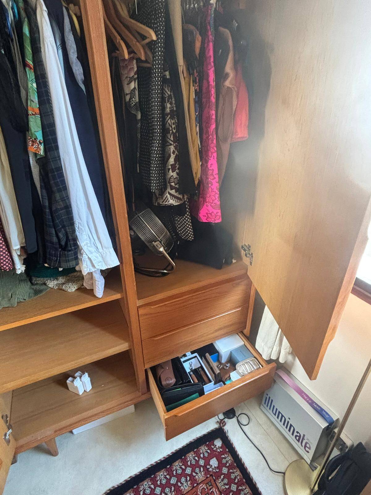 "Portobello World Houses" wardrobe