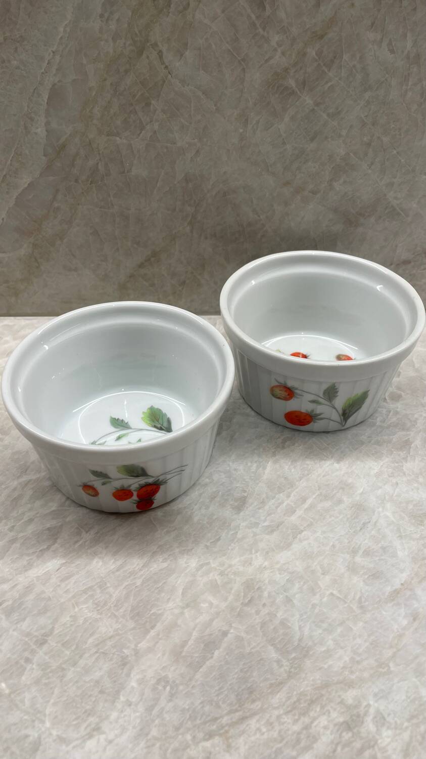 Set of 2 vintage Langenthal ramekins