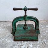 Presse à relier d’imprimerie en fonte