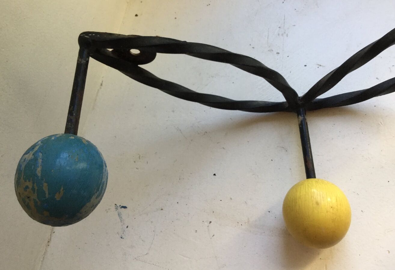 Peg of the 1950s vintage