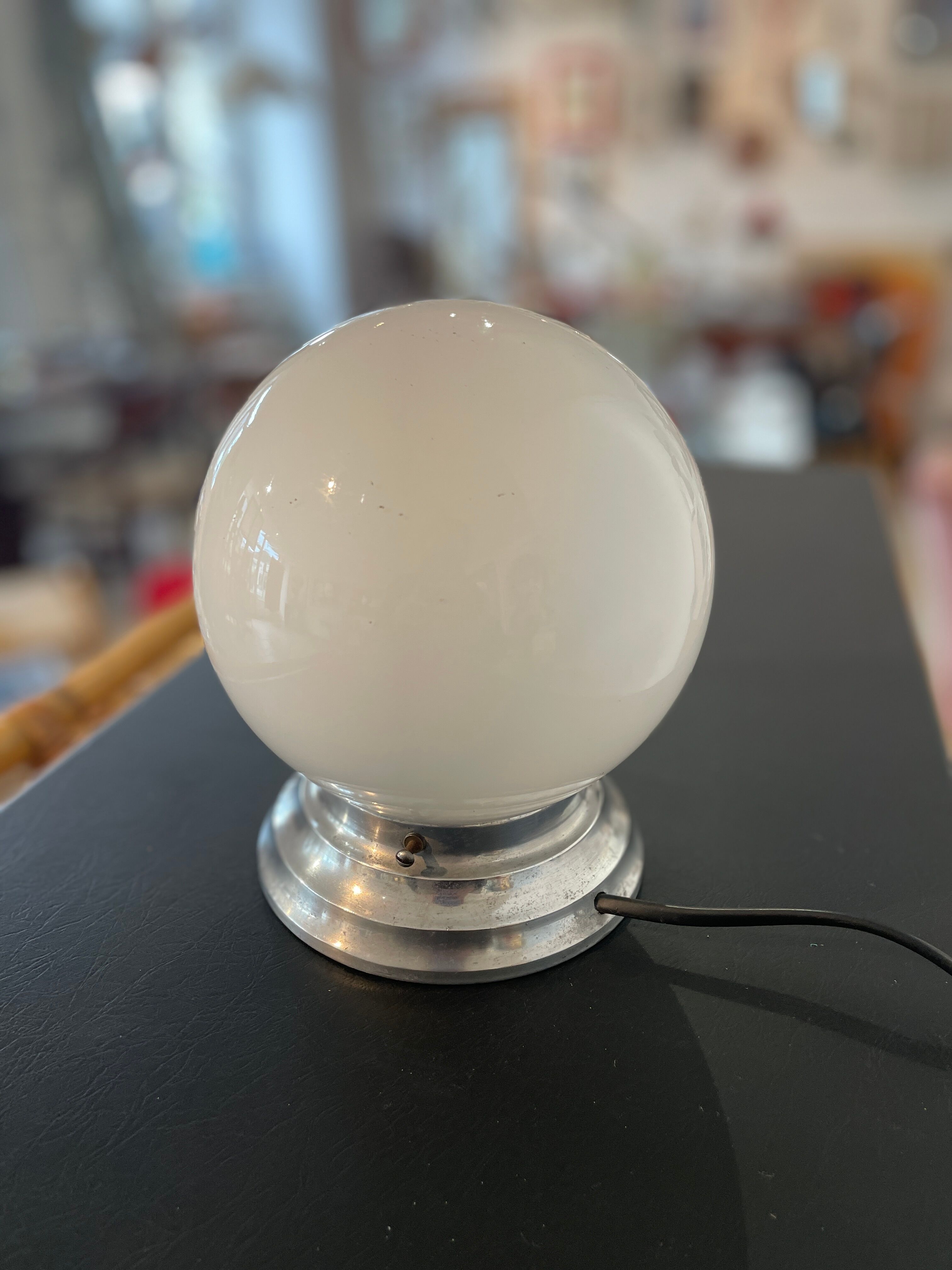 Lampe boule vintage à poser