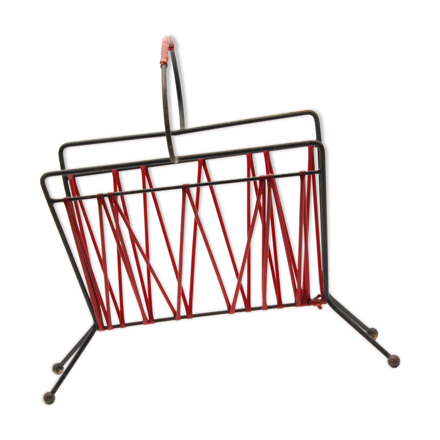 Scoubidou magazine holder