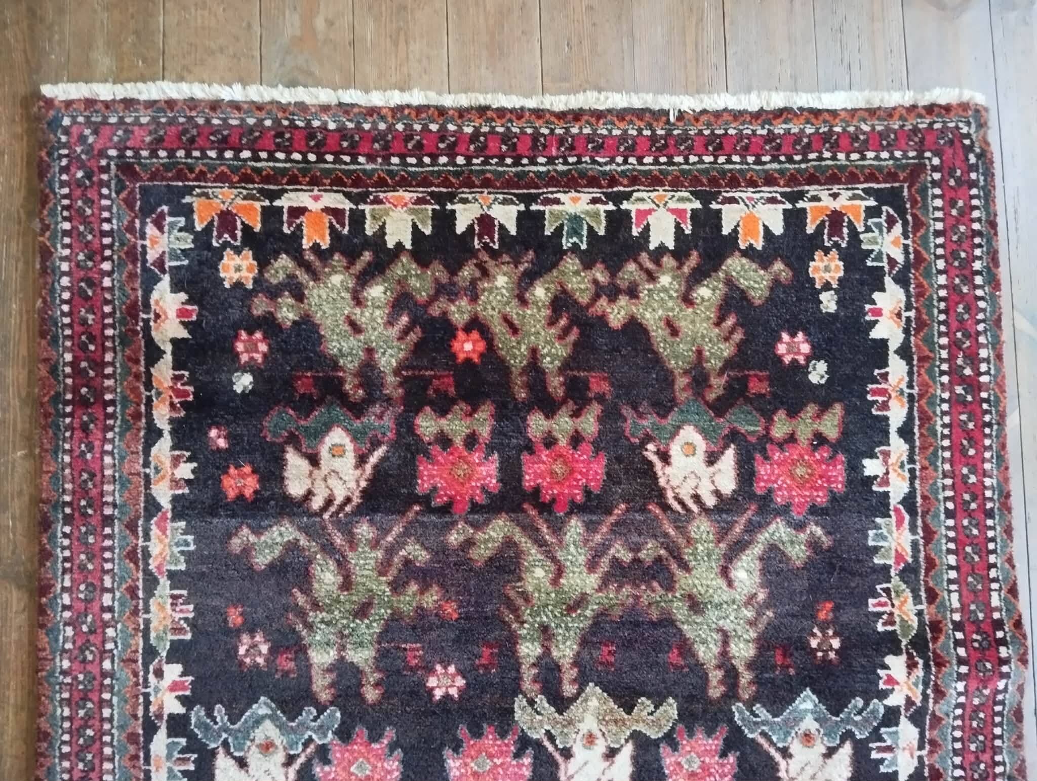 Handmade Persian Chahsavan rug 158x117cm