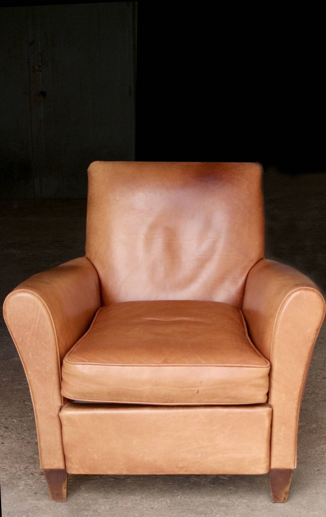 Fauteuil club en cuir vintage. très bel état.