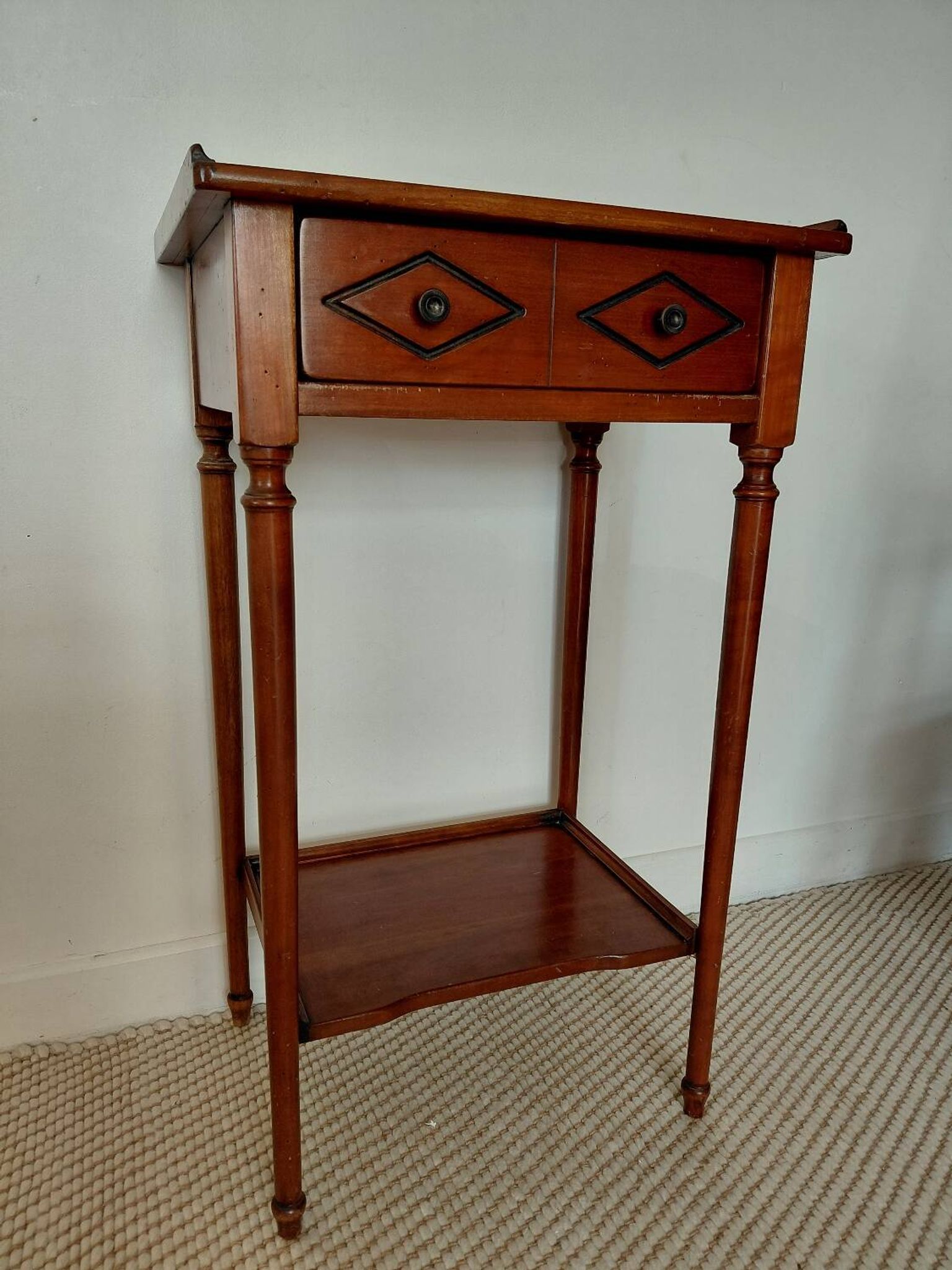 Petite console vintage en bois-1 tiroir-maison  famille