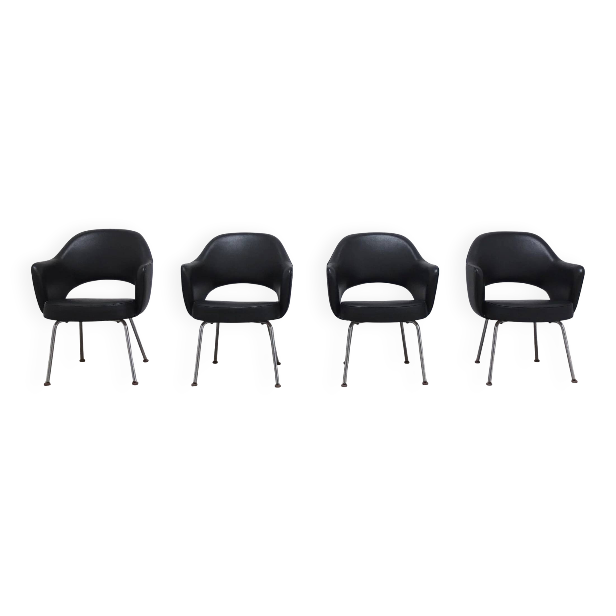 Original set of 4 'Executive' armchairs by Eero Saarinen for Knoll, 1960s