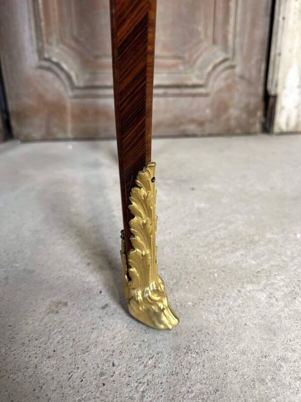 Guéridon de style Napoléon III  fin 19e siècle