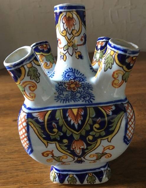 Flower picker, flower girl from DESVRES