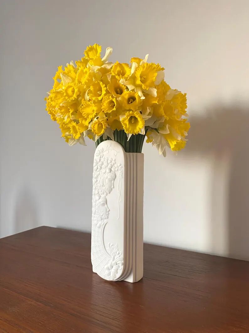 White porcelain vase by Manfred Frey for Kaiser, Germany 1960s