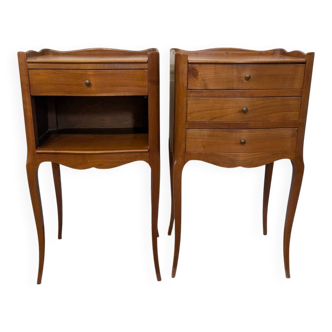 Paire de chevets style Louis XV