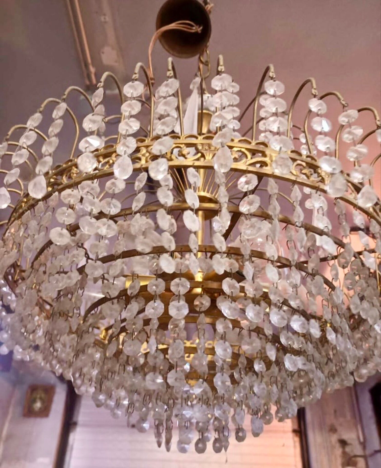 Grand vintage cascade chandelier from the 1960s.