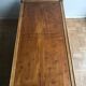 Table basse marquetée en bois massif
