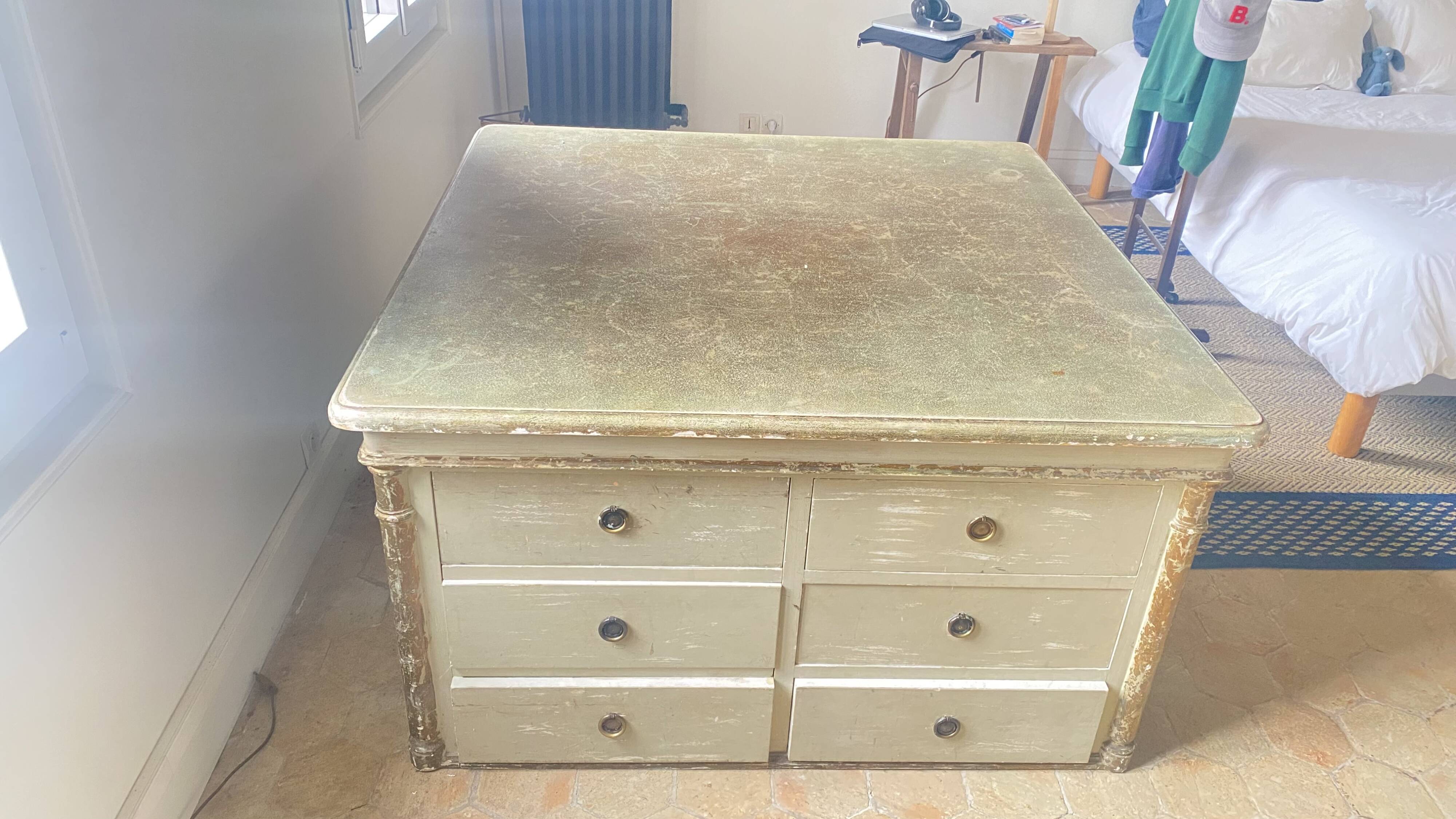 Old wooden workshop furniture – tabletop