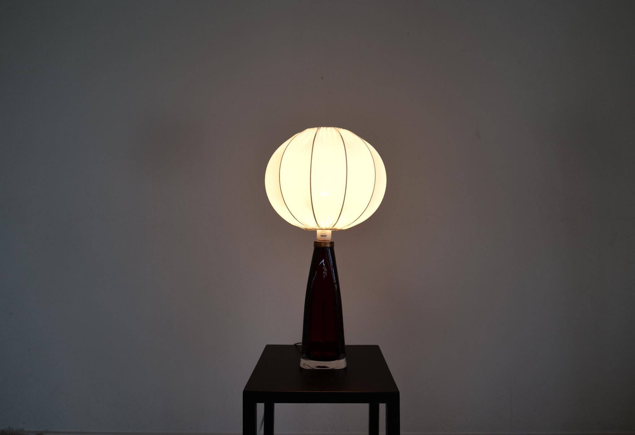 Mid-century modern table lamp with cotton shade Carl Fagerlund Orrefors Sweden