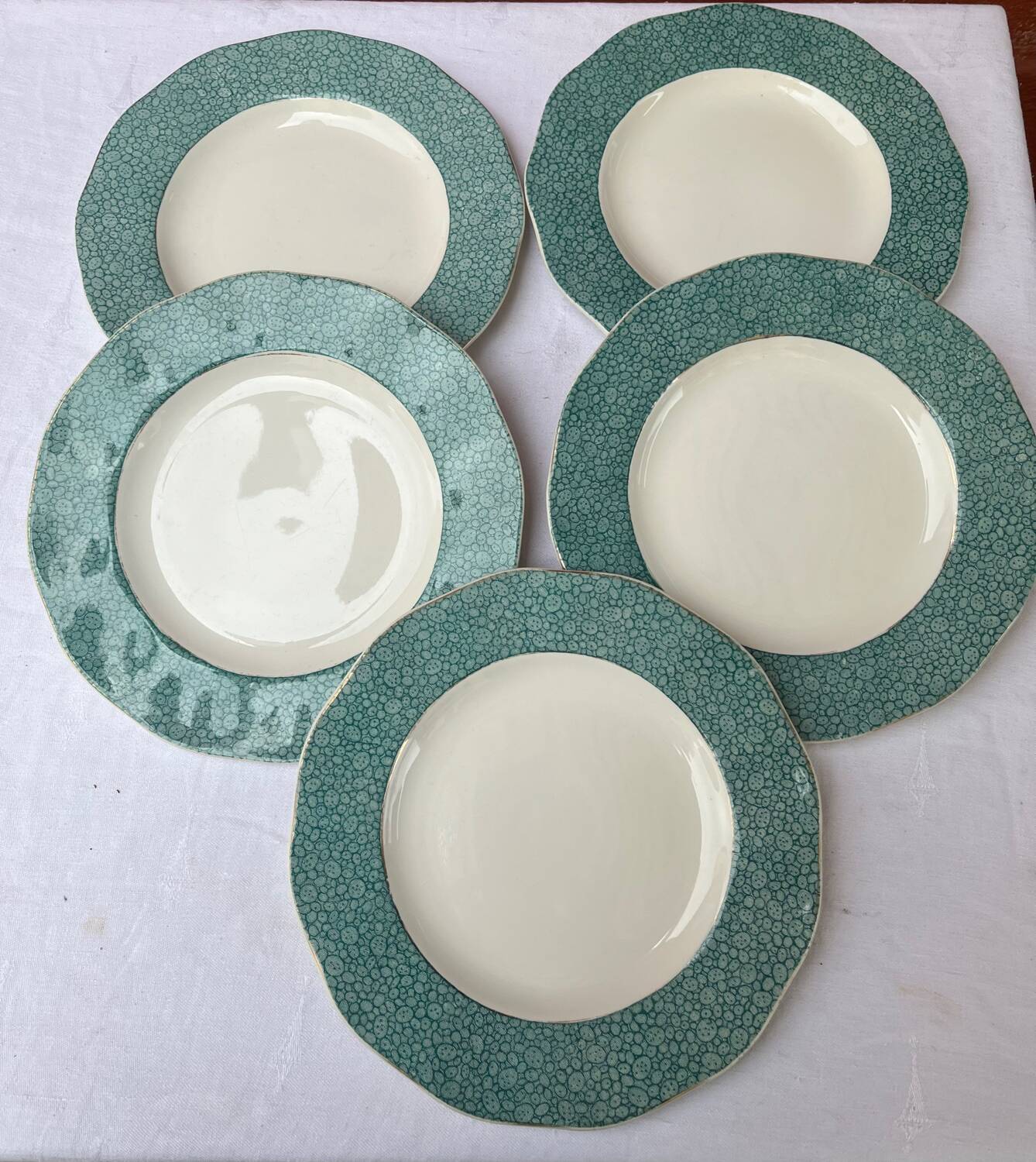 Set of 5 Wedgwood England plates