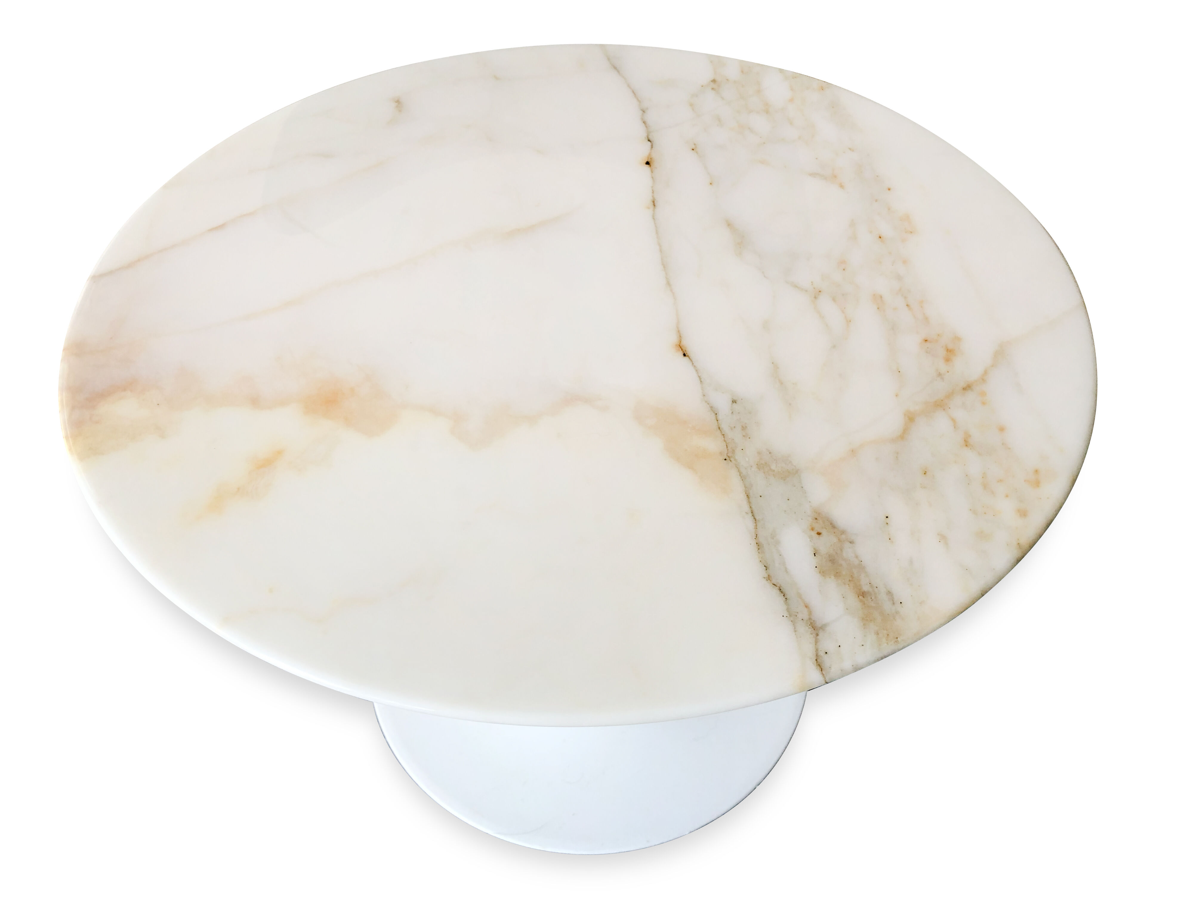 Coffee table by Eero Saarinen for Knoll international