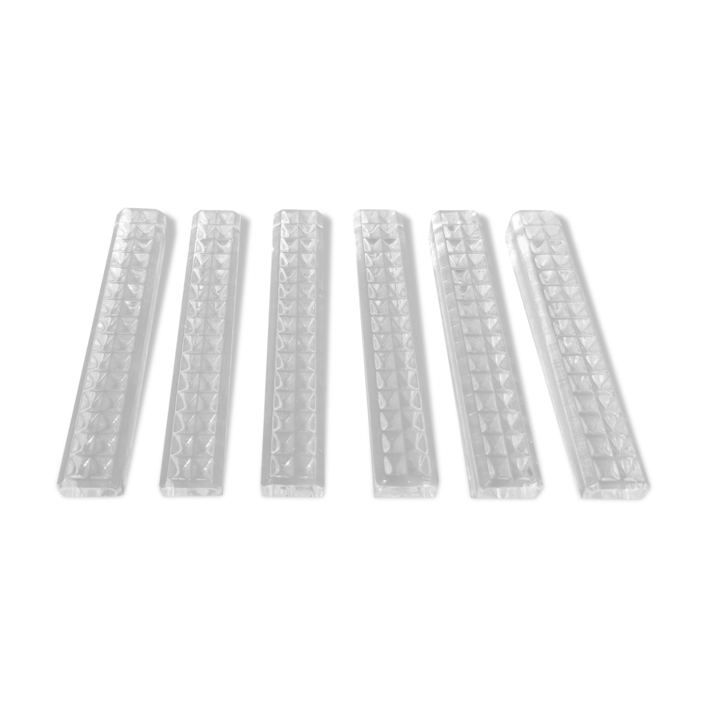 6 Arques crystal knives