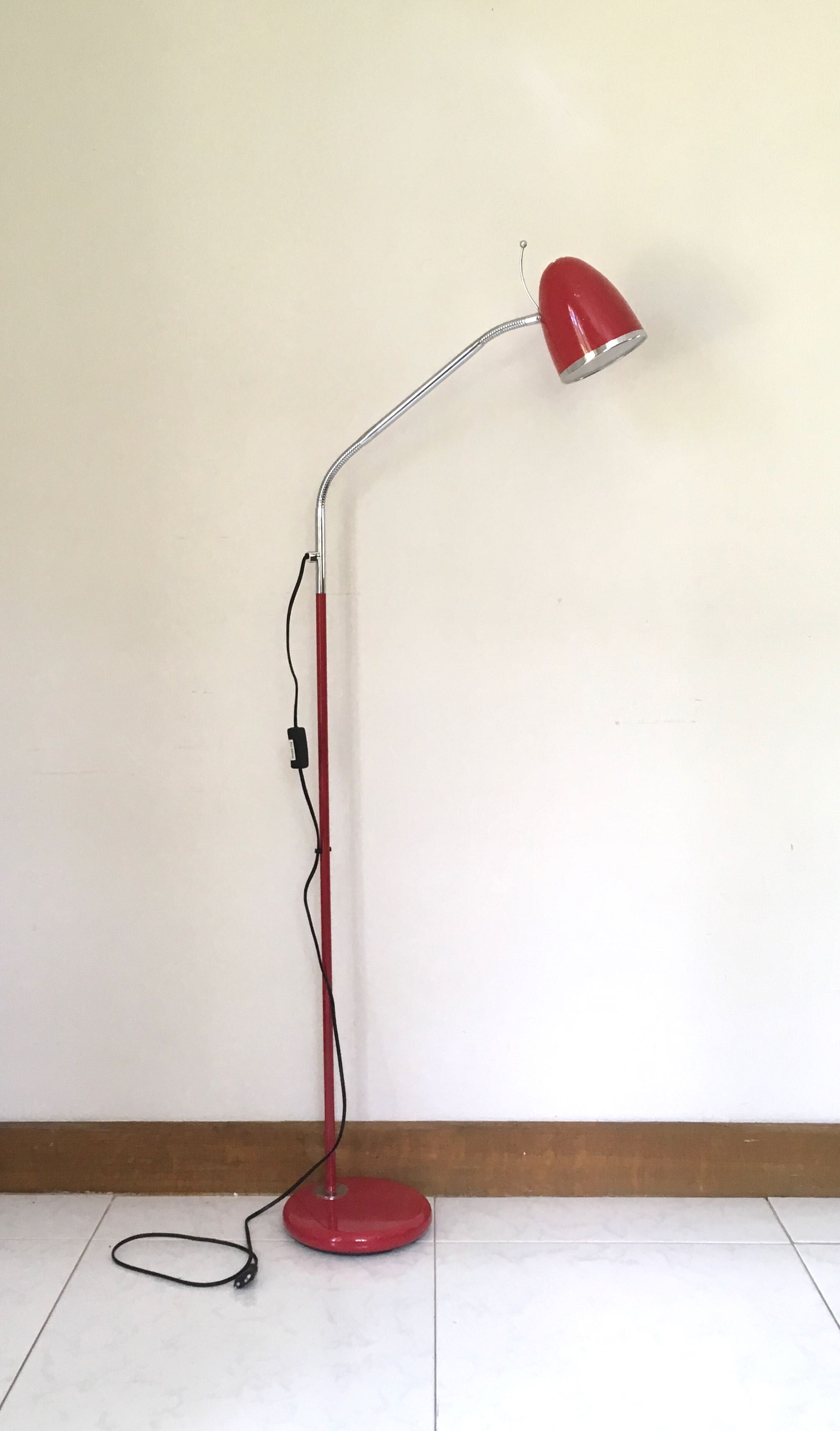 Vintage standing lamp