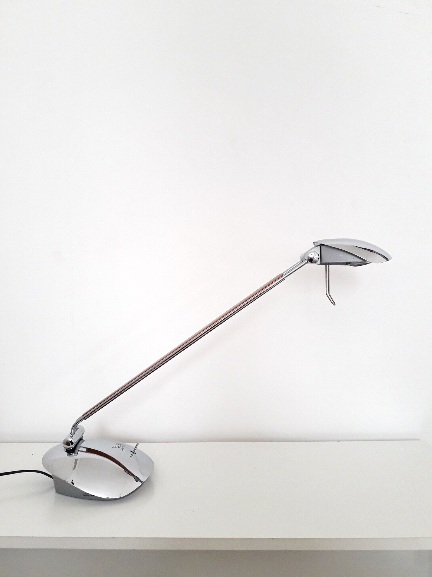 Desk lamp - incm , elea- contemporary design - chrome metal & wood - 1990