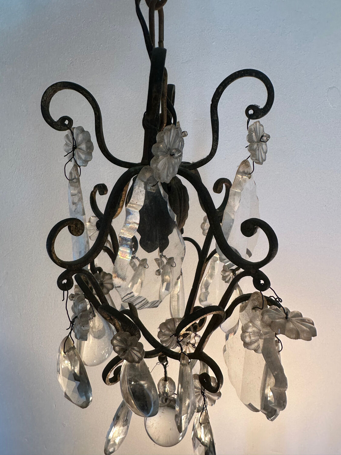 Chandelier in Pampilles Louis XV style