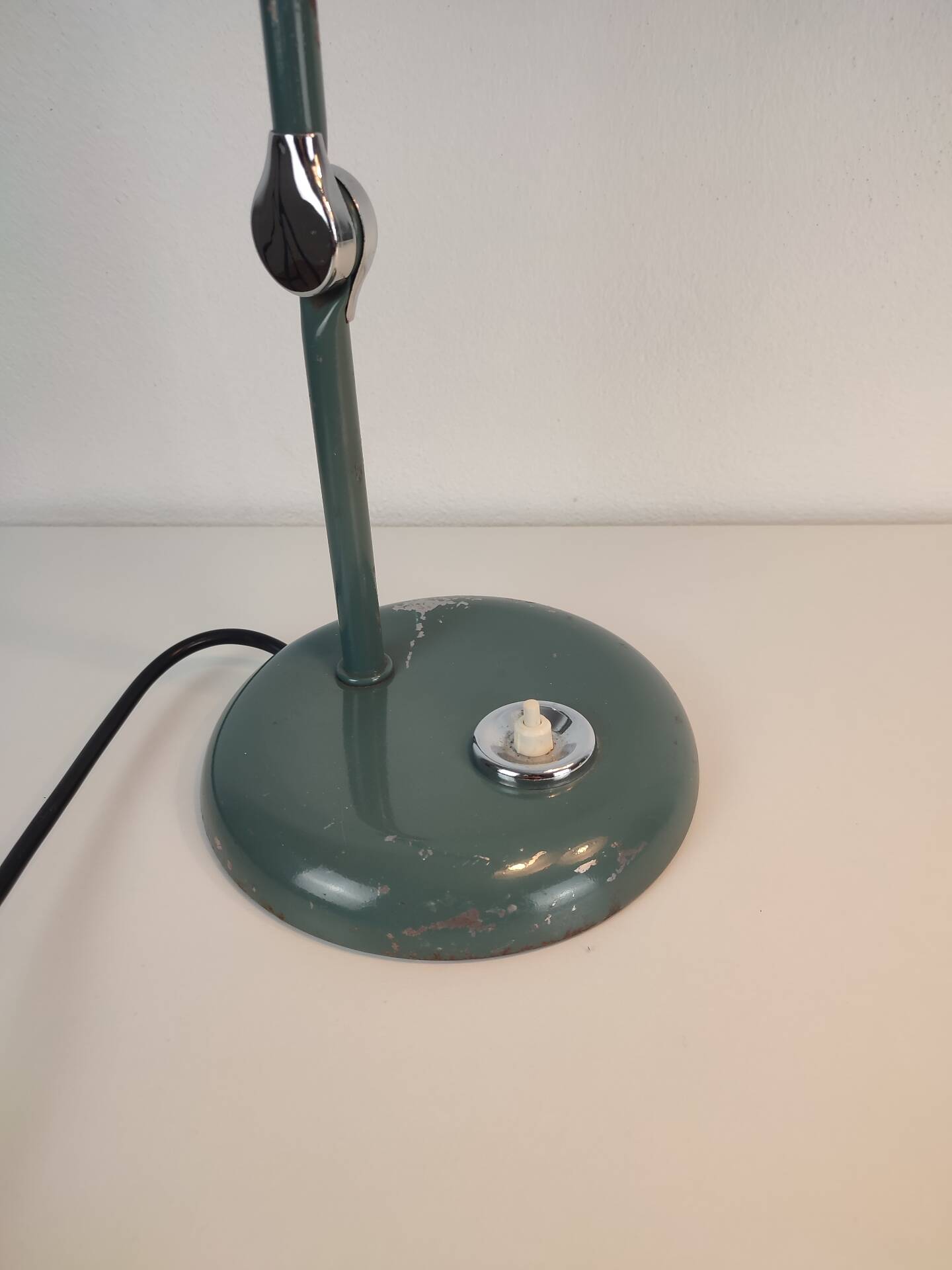 Pair of vintage Jumo GS1 desk lamps