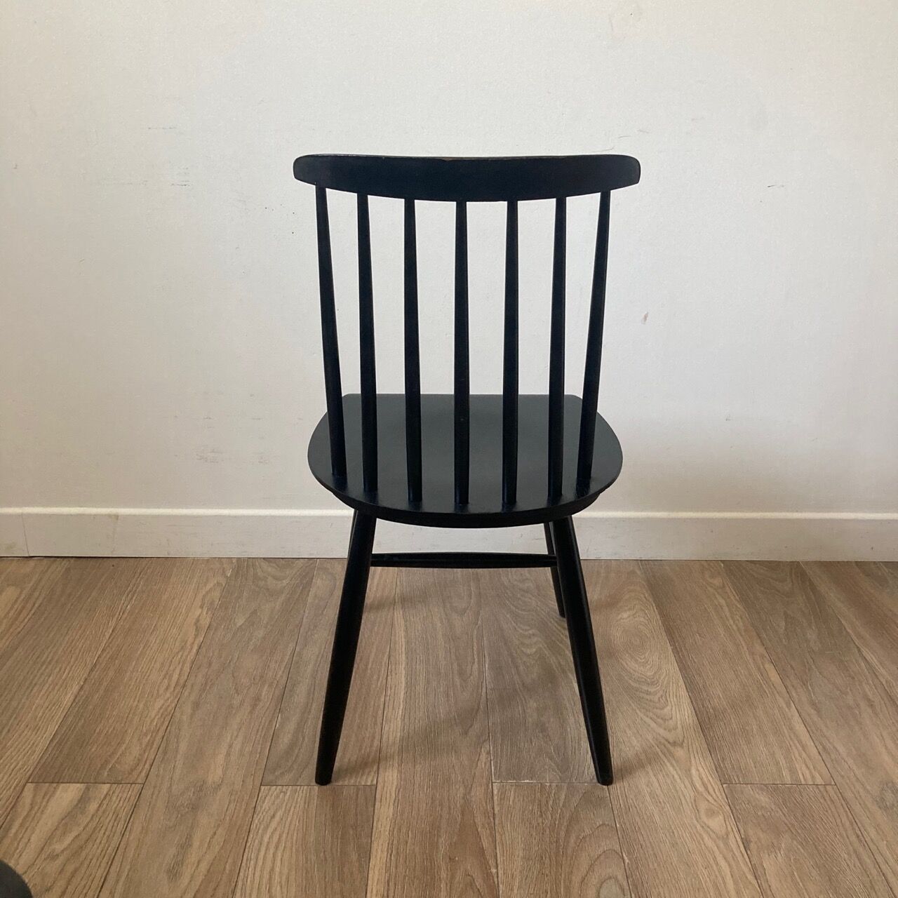 Black Tapiovaara chair