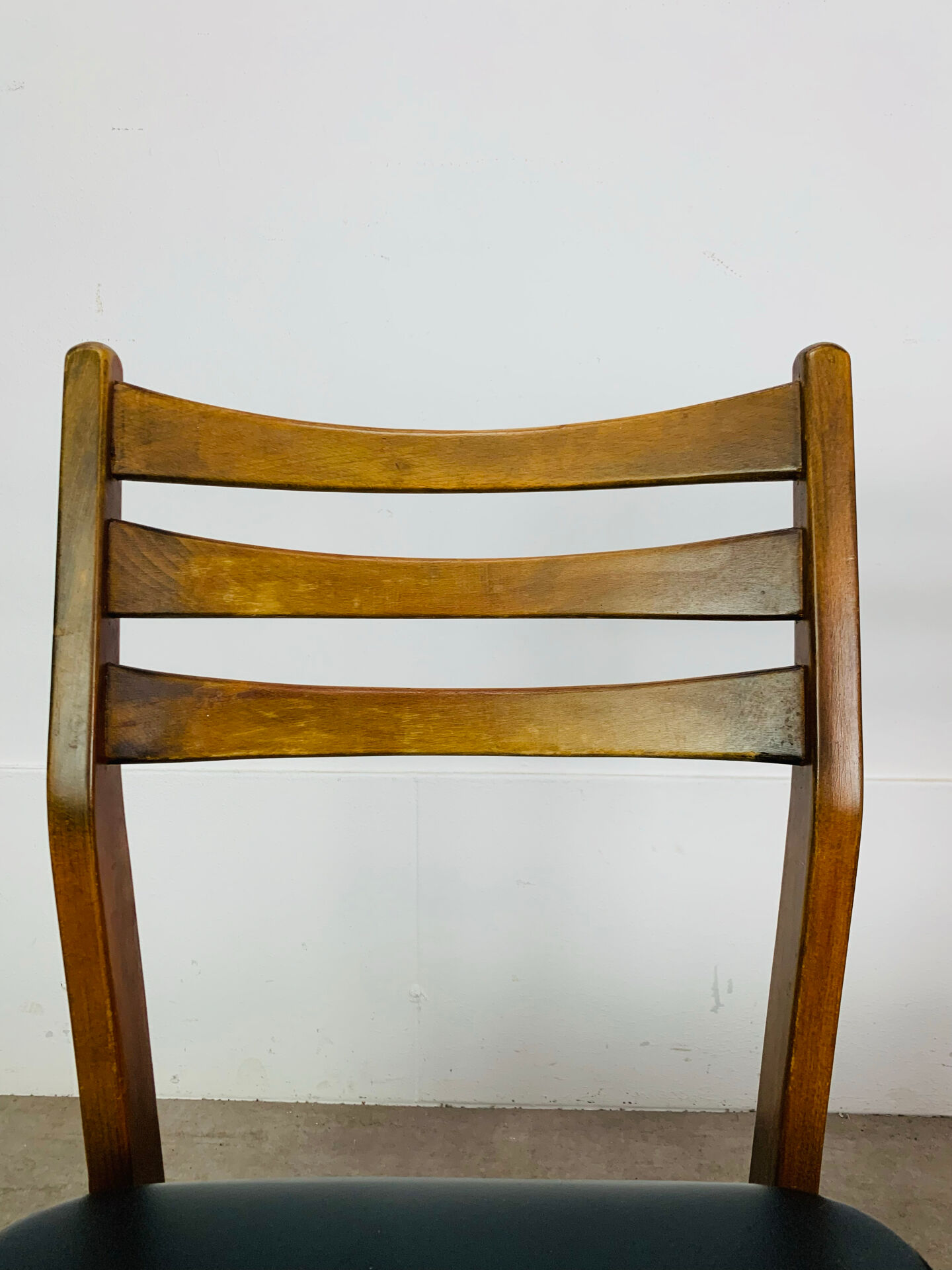 Paire de chaises scandinaves années 60
