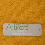 Yellow F577 Tongue designed by Pierre Paulin for Artifort