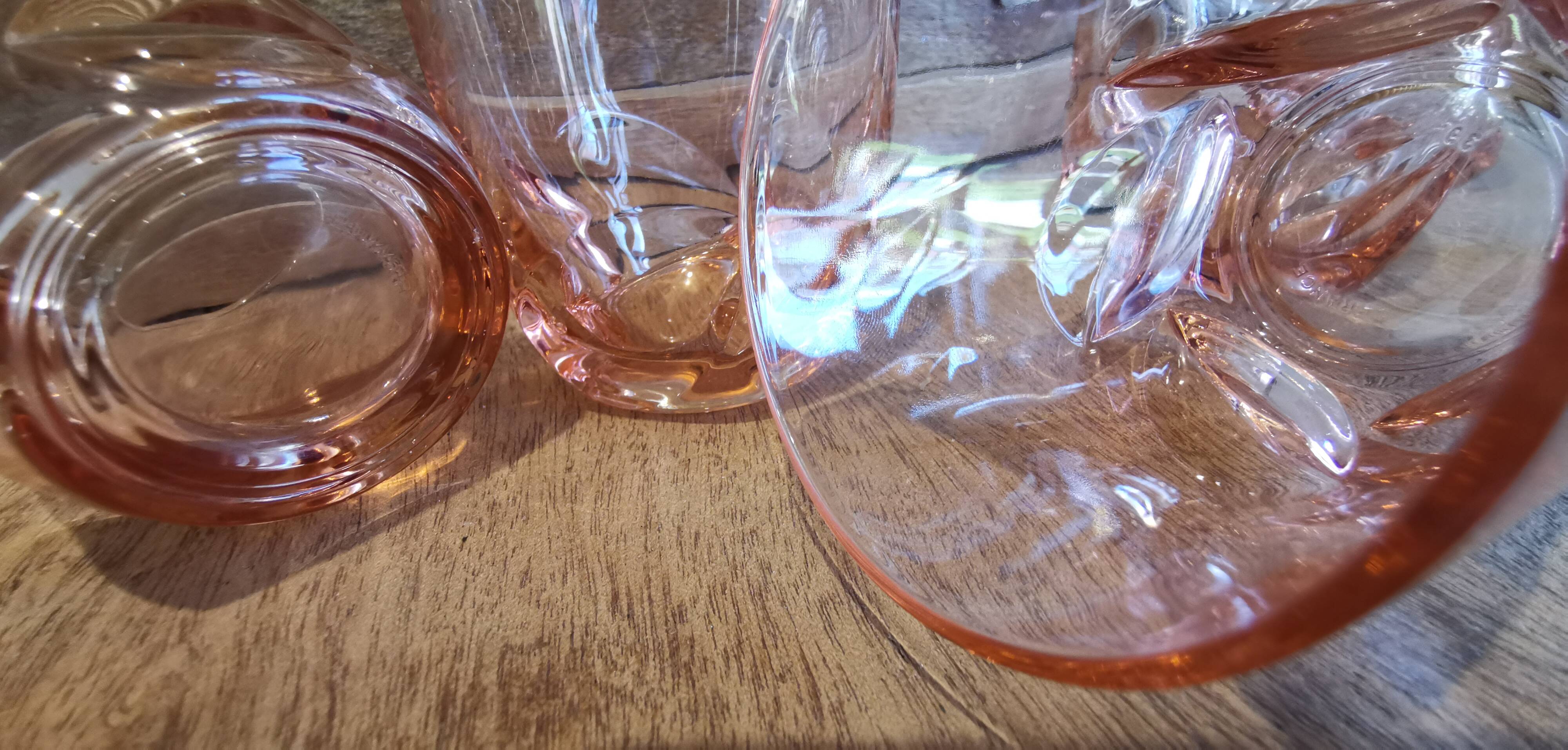 6 vintage pink glasses