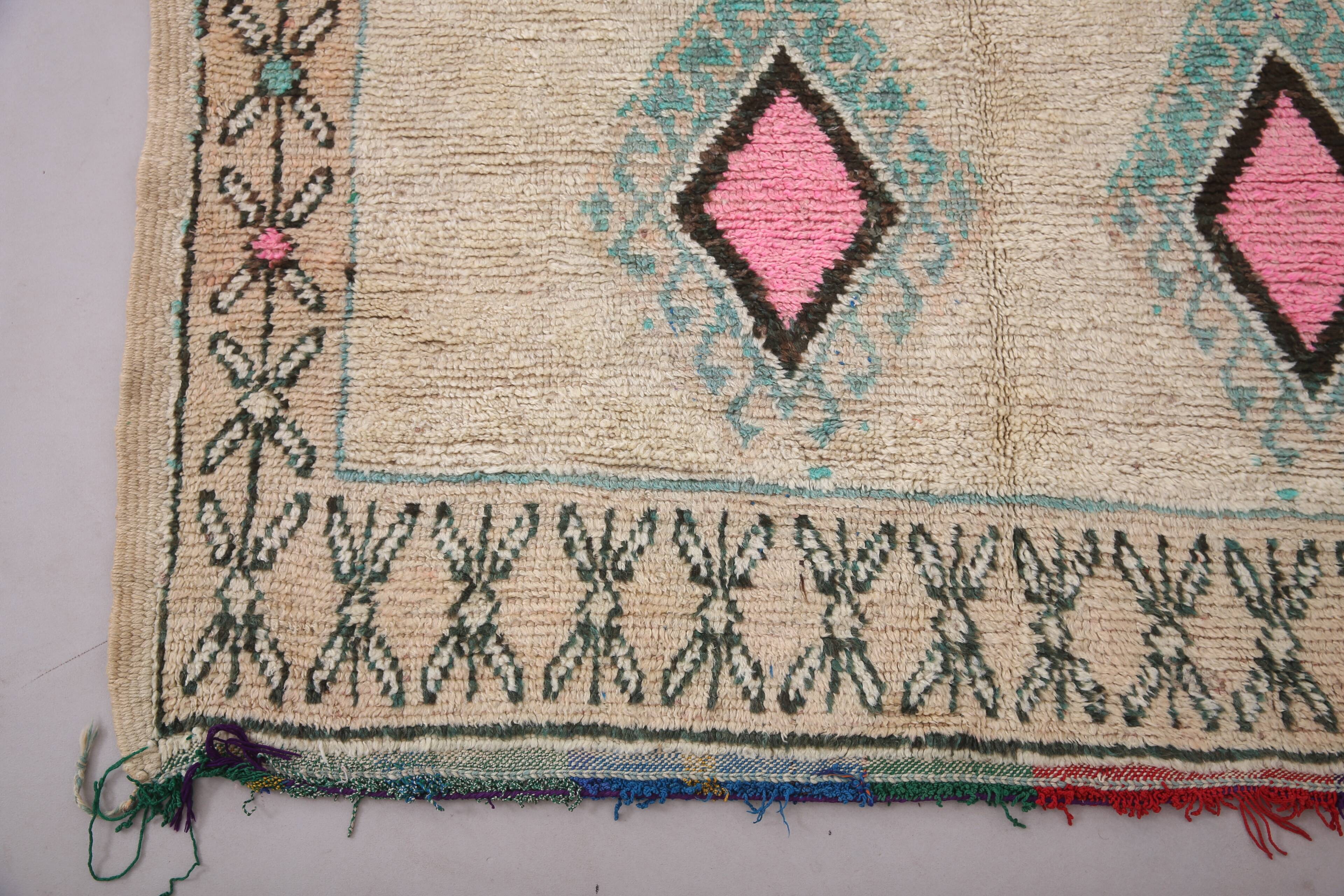Vintage Moroccan Rug 137 x 266 cm - Berber Rug - Handmade Wool Rug Bohemian