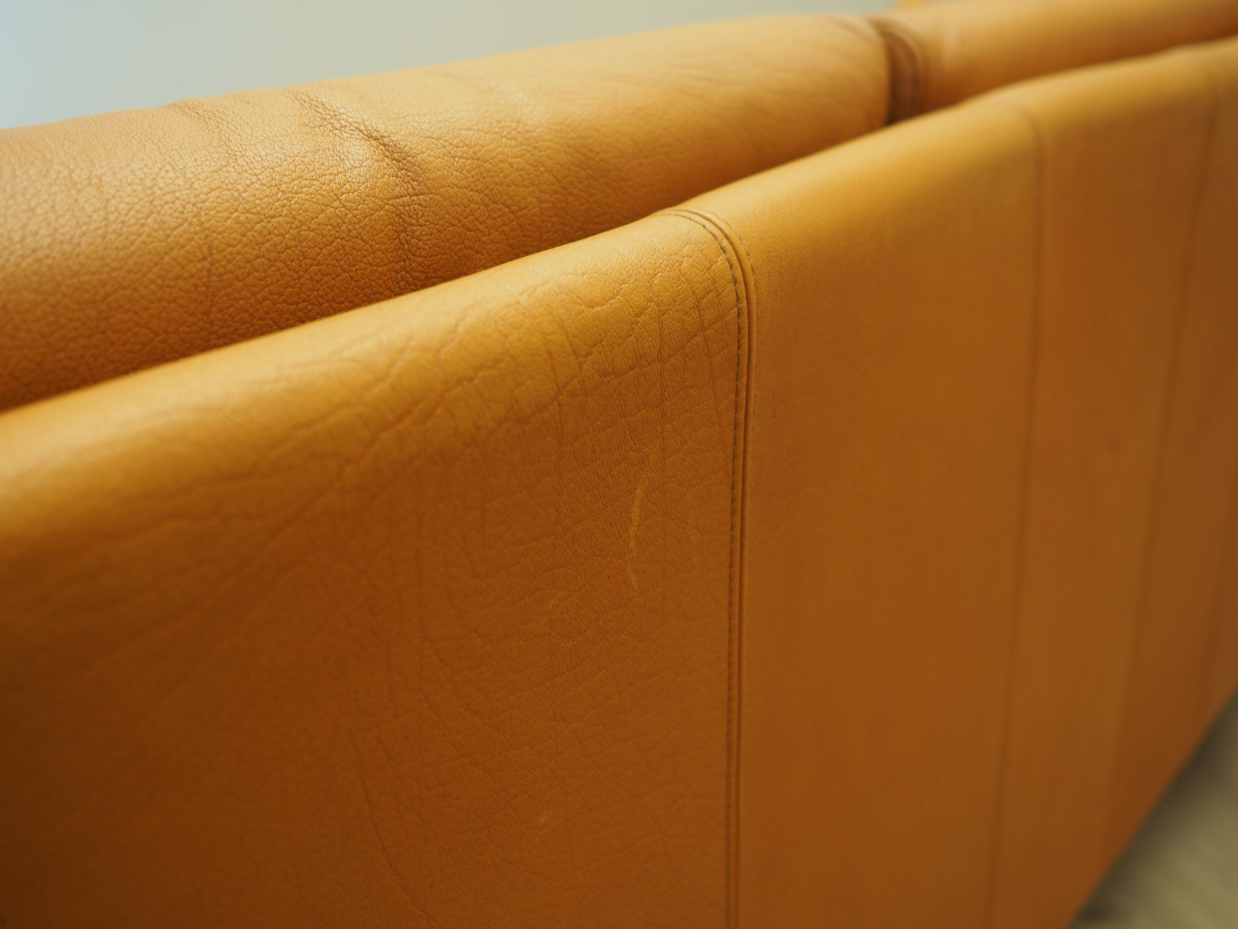 Orange leather sofa, Danish design, 1970s, production: Denmark