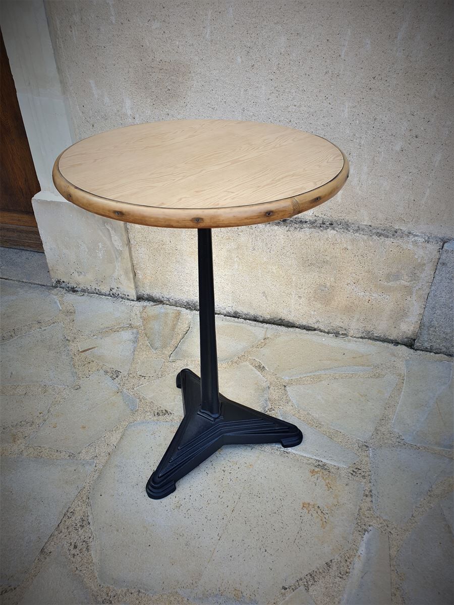 Art Deco era harness