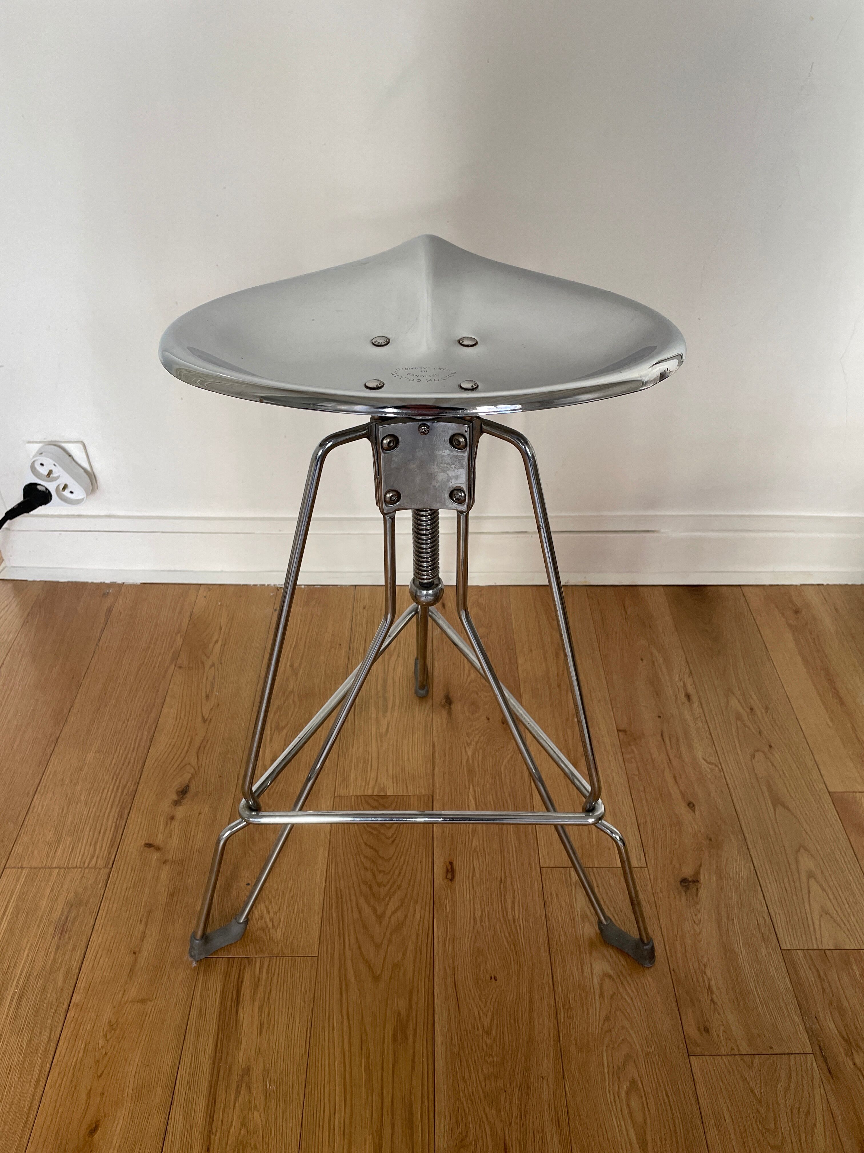 Dulton stool by Yasu Sasamoto | Selency