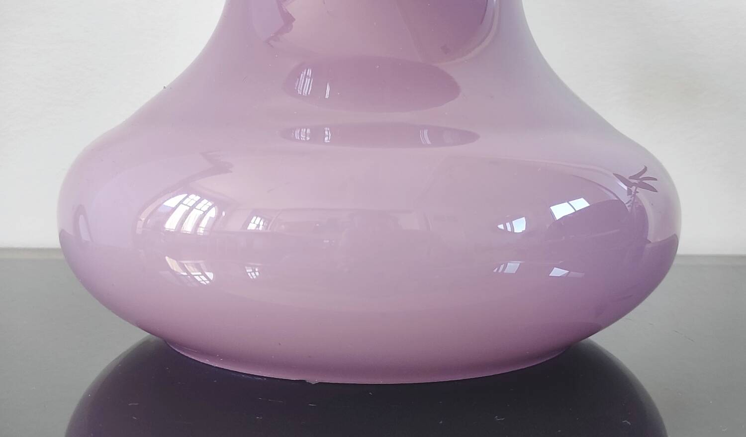 Vintage opaline Murano pendant light - Massimo Vignelli for Visto